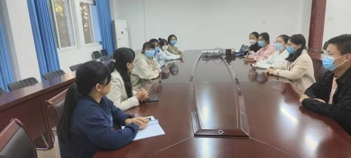 e530713694e6904bdecf46d80ba57c7.jpg e530713694e6904bdecf46d80ba57c7.jpg